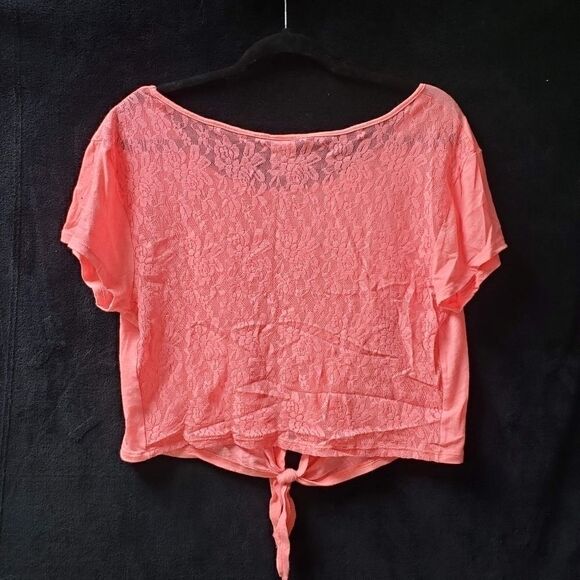 PINKāVICTORIA'SāSECRETāCORALāCROPĀ TOP - Picture 2 of 3